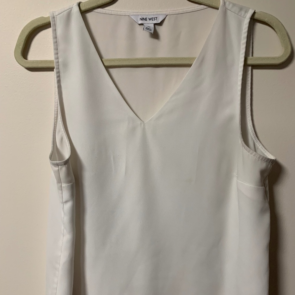Nine West White V-Neck Top - M